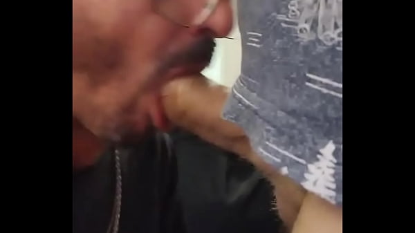 Chupando gostoso. - Update #247 (2024-02-20T01:34:51.000Z) 