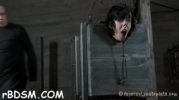 Taming a hawt couple of feet