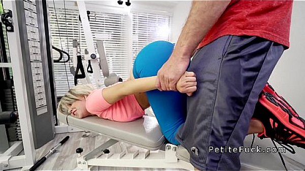 Blonde spinner banged in home gym