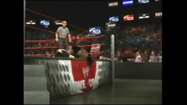 christal vs tommy dreamer