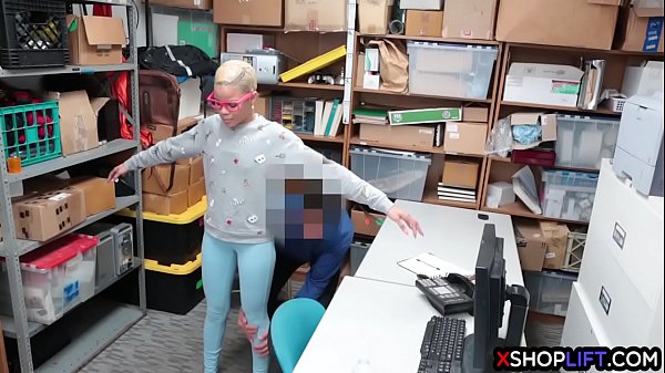 Shoplifting ebony girl banged by a weird security guy for freedom