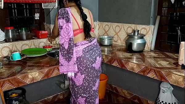 Saree young maid gets her pussy fucked in the kitchen
