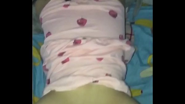 l&agrave;m t&igrave;nh với vợ