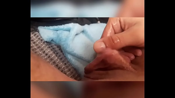 Masturbacao da minha buceta de macho