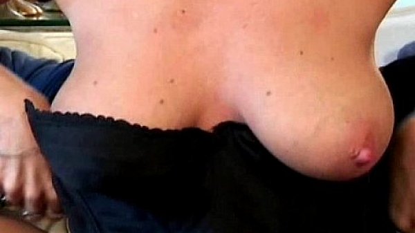 Mature woman gets pity sex