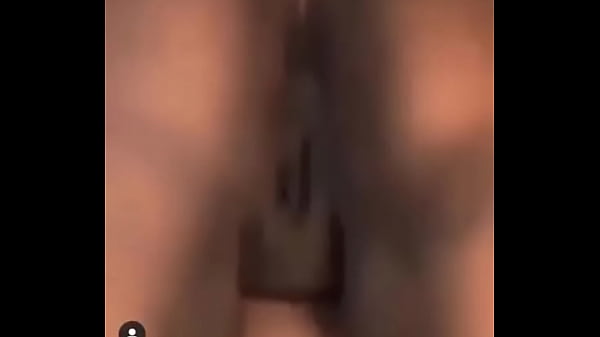 Lovely Peaches Naked Twerking