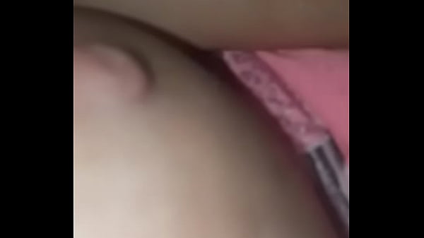 Flaca deliciosa masturbandose