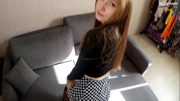 Непослушная Школьница Согласилась на Секс с Парнем Подруги