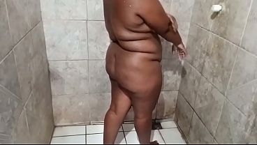 Bbw safada no banheiro