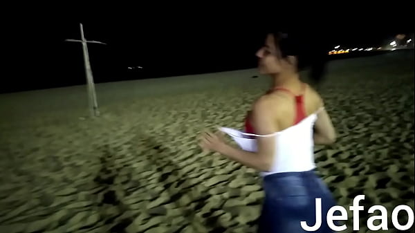 Safada me mama na praia