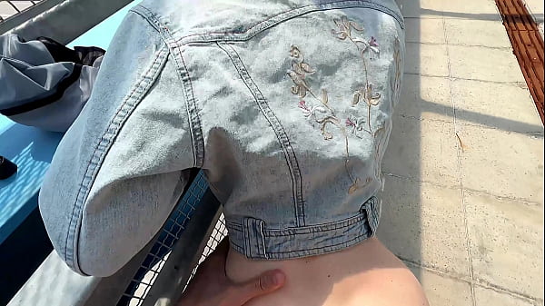 Public Roadside Romp: Risky Public Sex on Pedestrian Bridge