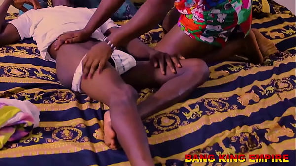 AMATEUR STEPMOM LOVE MY BIG FAT BLACK COCK ON HER WET DRIPPING PUSSY  