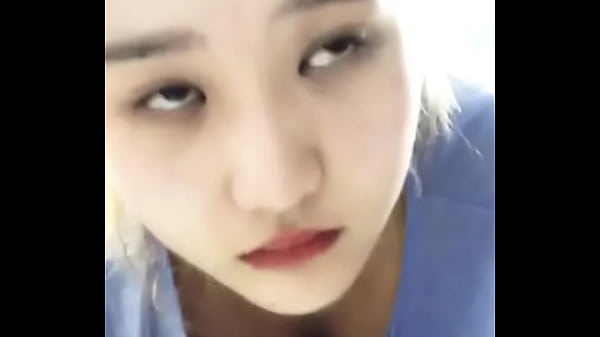 Japanese girl showing juicy tits