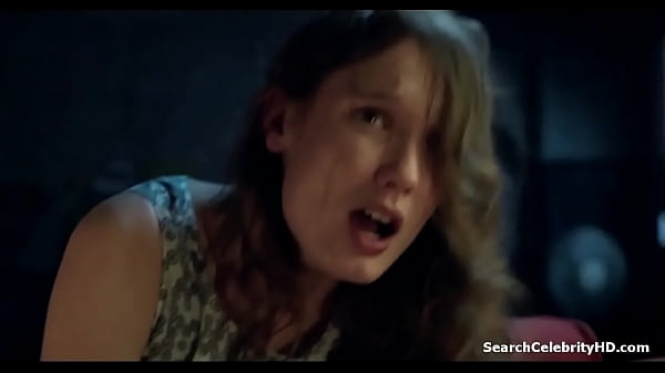 Ana Girardot - Les Revenants S01E06 (2012)