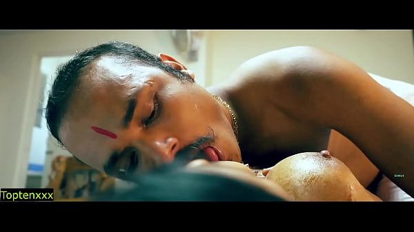 Desi Lollipop Bhabhi alone at Home! Hindi Chudai