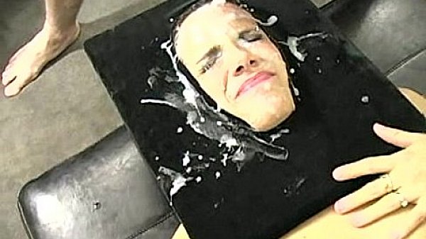 Pamelas Mona Lisa All Cum