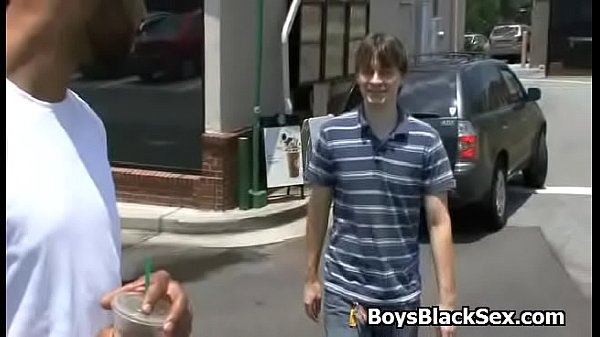 White sexy boy enjoy interracial threesome gay style