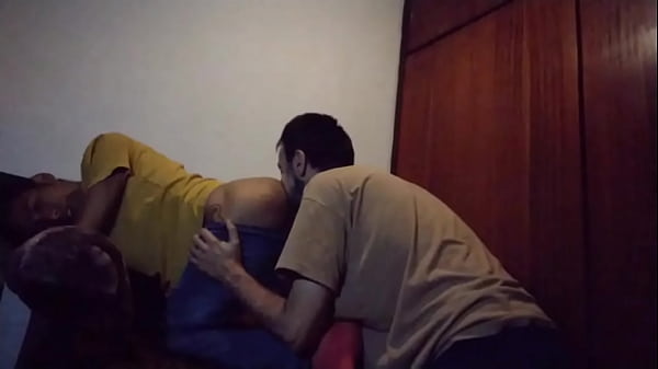 Caliente (fragmento) Insta: @elcerita Tw: Cerita Negra 