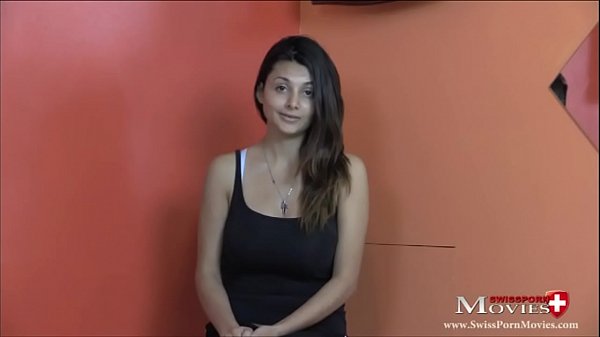 Porno-Casting mit dem versauten Teeny Lilly 18j.. Die Kleine liebt Sex und will ins Pornogesch&auml;ft. y. Lilly on the casting 