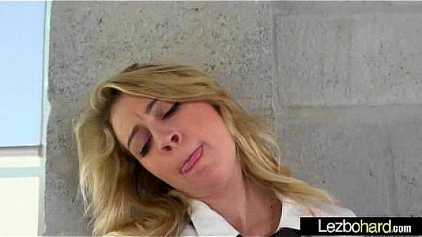 Sexy Lesbian Girls (Cali Sparks & Kelly Greene) Make Love In Front Of Camera movie-07 