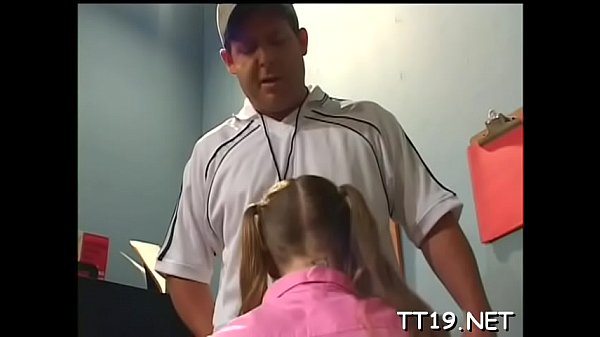 Sultry teacher gives oral-sex