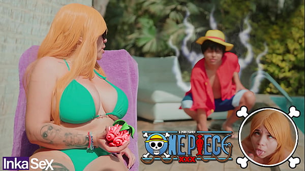 Cosplay - Nami SUPER TETONA es follada por el capit&aacute;n Luffy dentro de su tripulaci&oacute;n buscando el ONE PIECE.