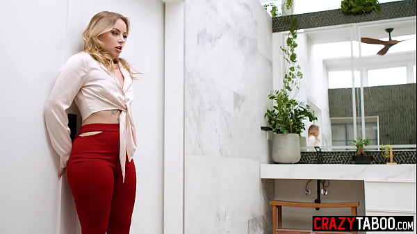 Big ass babe masturbated and hot MILF enjoyed hardcore pussy fucking bt her pervy roommate