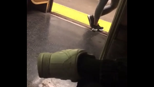 Thicc girl on train part 2 927367  