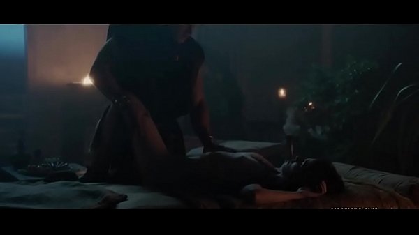 Genevieve Aitken - Roman Empire: Reign b. - S01E04 - 2