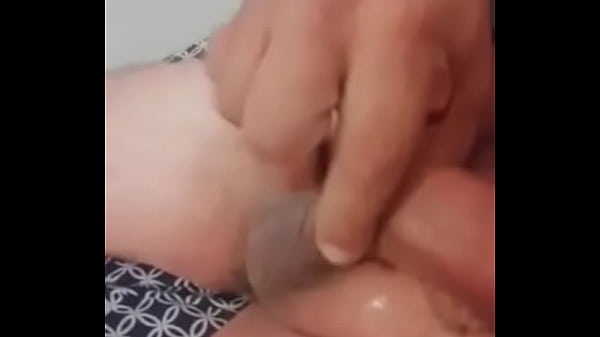 Me pone caliente con su verga 