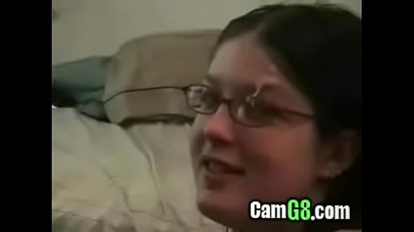 Nerdy Bitch gets Facial - camg8