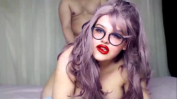 Sexy Hot Babe Gets Her Pussy Fucked After She Blows.  