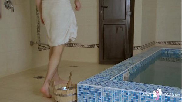 Hot gay story for lovers of naked guys and men in sauna  