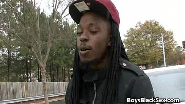 Black Muscular Dudes Fuck White Gay Boys 04