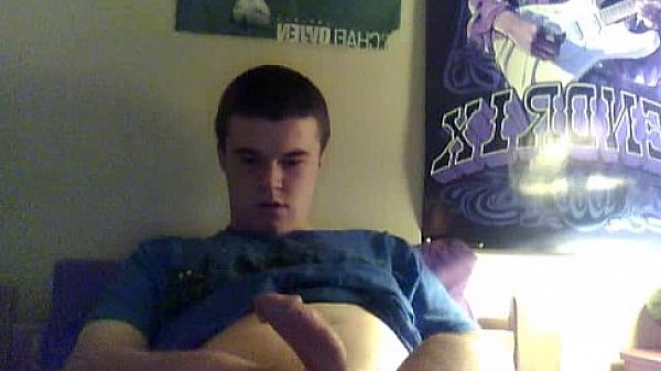 watch this guy try to cum but cannot