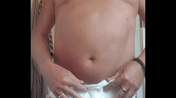 soumis et diaper gay, sm , jaime servir de faire valoir a maitre