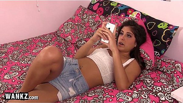 Hot Teen Meets Her Idol and Fucks Him!