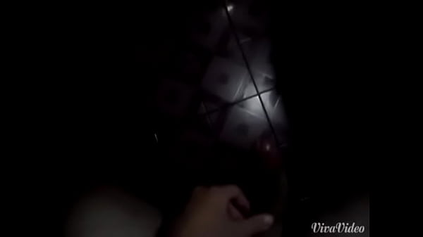 Đẹp trai d&acirc;m