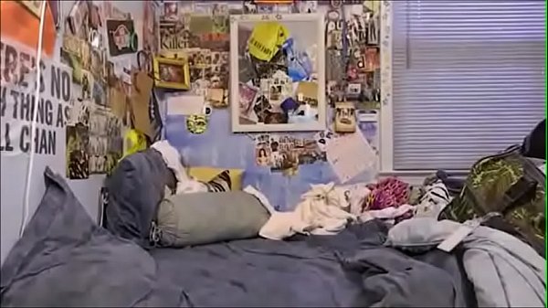 Dobraja devochka koncila pod music