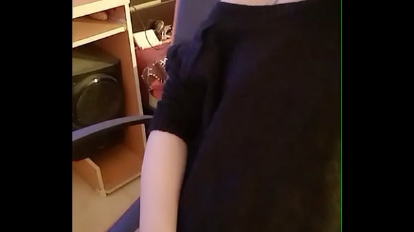 Em Ari hot girl Th&aacute;i show h&agrave;ng