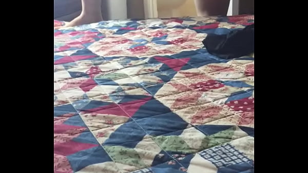 Se&ntilde;ora madura despu&eacute;s de ba&ntilde;arse