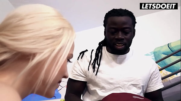 Gorgeous Blonde Nikki Hill Fucked By BBC In Hostel Room - LETSDOEIT