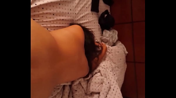 Despu&eacute;s de unas copas hoola rico  