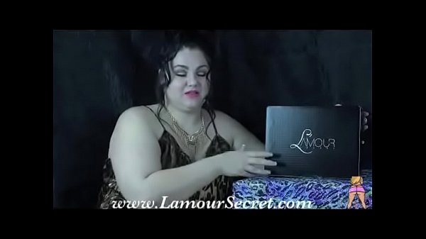 mazzaratie monica solo play with sex toys