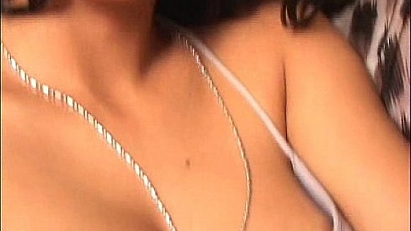 gigi does a blowjob with icecream