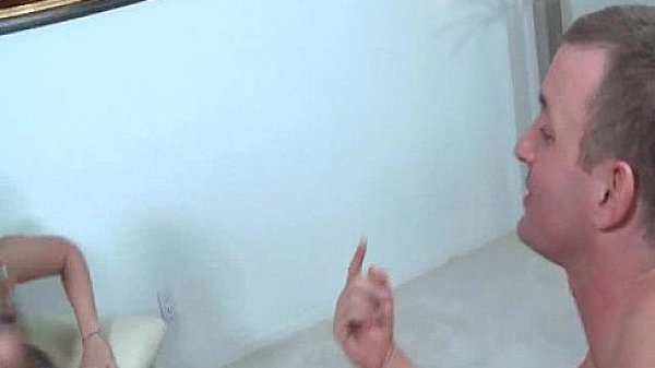 Beauties Ashlyn Leigh and Tristyn Kennedy alternately blowin