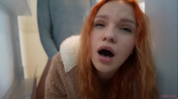 I got stuck in the fucking fridge and my stepbrother fucked me in the pussy for creampie!