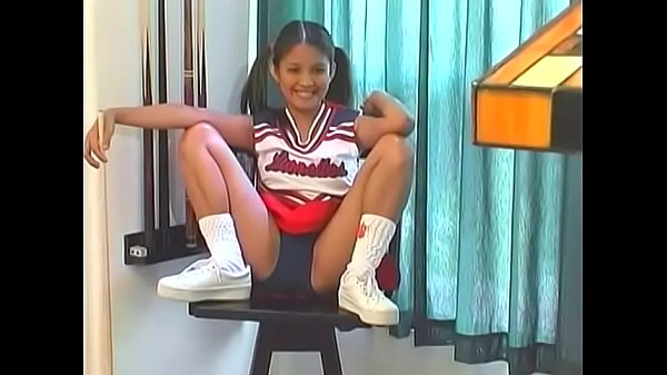 Asian teen Tai Angel rides cock before facial