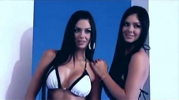 Gemelas D&aacute;valos