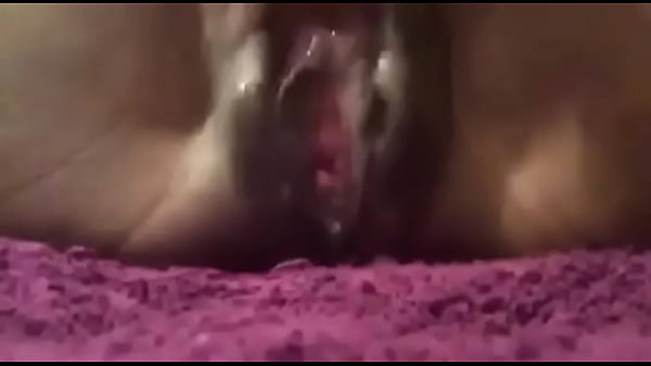 Ex bitch masturbating & squirting for me !